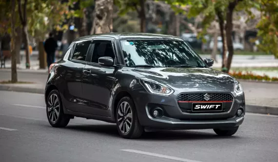 Swift lặng lẽ biến mất khỏi danh mục sản phẩm của Suzuki Việt Nam
