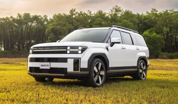 Hyundai Santa Fe 2025: Giá xe Hyundai Santa Fe và khuyến mãi mới nhất tại Việt Nam