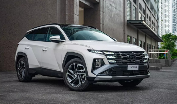 Hyundai Tucson 2025 chính thức ra mắt Việt Nam, bản cao nhất giá gần 1 tỷ đồng