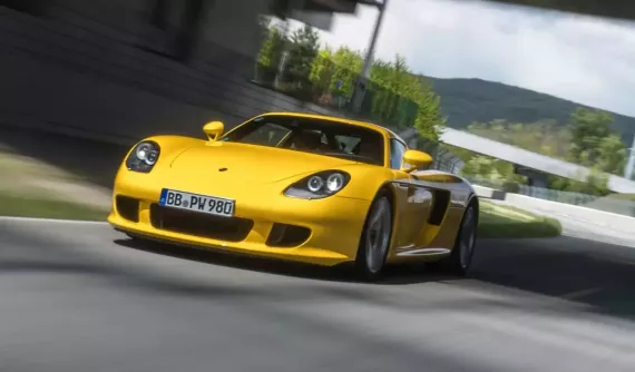 Sau 20 năm, Porsche Carrera GT được trang bị lốp mới giúp xe nhanh và an toàn hơn, bê bối an toàn liệu có khép lại?