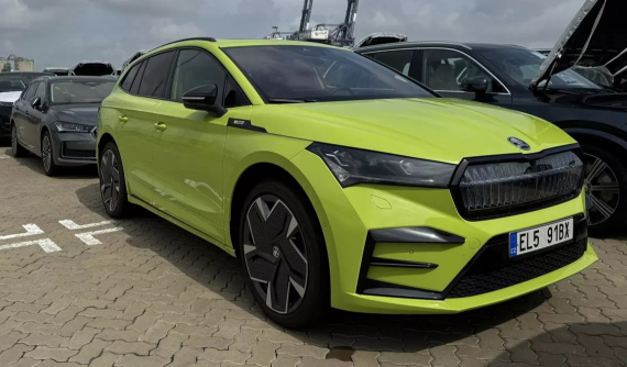 SUV điện Skoda Enyaq iV đặt chân đến Việt Nam, chuẩn bị cạnh tranh VinFast VF7
