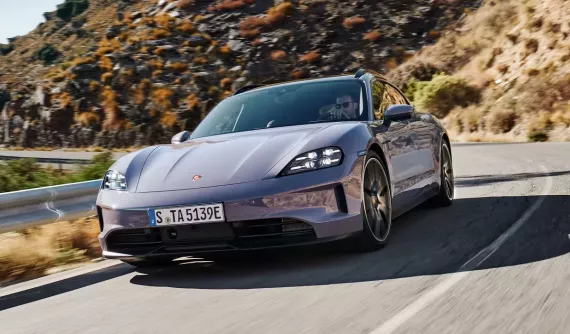 Xe điện hạng sang Porsche Taycan 2025 được chốt lịch ra mắt Việt Nam