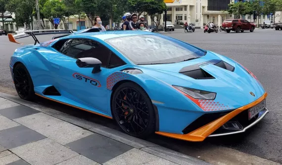 Lamborghini Huracan độc nhất Việt Nam của doanh nhân Vũng Tàu tái xuất