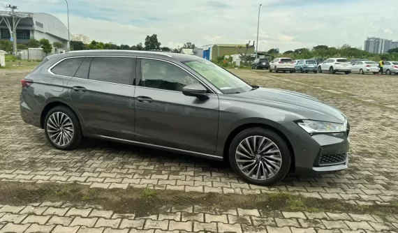 VMS 2024: Cận cảnh Skoda Superb đầu tiên về Việt Nam