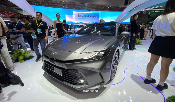Gian hàng Toyota tại Triển lãm VMS 2024: Camry thế hệ mới là điểm nhấn