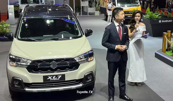 Suzuki XL7 được ưu đãi hàng chục triệu đồng để cạnh tranh với các đối thủ lắp ráp trong nước