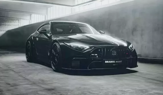 Brabus tung ra chiếc xe Mercedes-AMG SL độ công suất gần 1.000 mã lực, giá hơn 1 triệu đô la