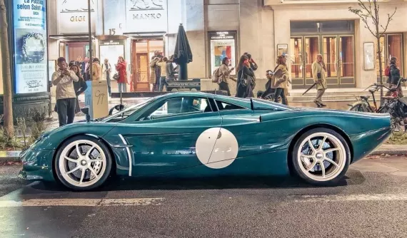 Chiếc Pagani Huayra Codalunga độc nhất vô nhị được chế tạo với sự giúp đỡ của Hermes