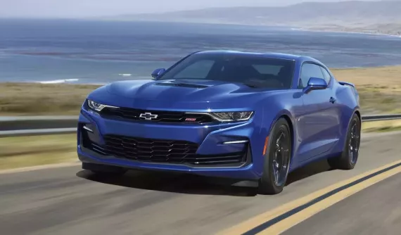 Chỉ còn 3.361 xe Dodge Challenger mới và 98 xe Chevrolet Camaro tại các đại lý