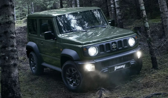 Suzuki Jimny nhận khuyến mãi hàng chục triệu đồng để kéo khách dịp cuối năm