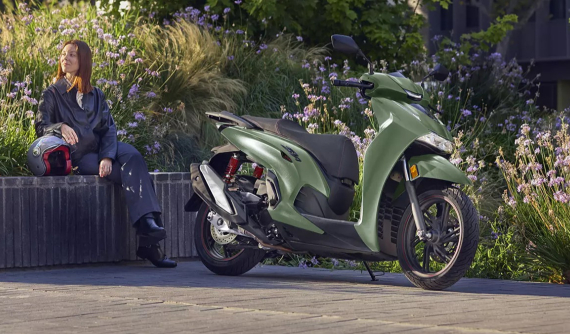 Honda SH350i 2025 trình làng với thiết kế và công nghệ mới, giá từ 151 triệu đồng