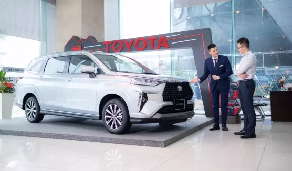 Thời điểm vàng mua xe Toyota dịp cuối năm
