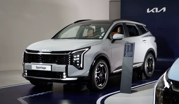 Cận cảnh thiết kế "bằng xương, bằng thịt" của Kia Sportage 2025 sẽ bán ở Việt Nam trong tương lai