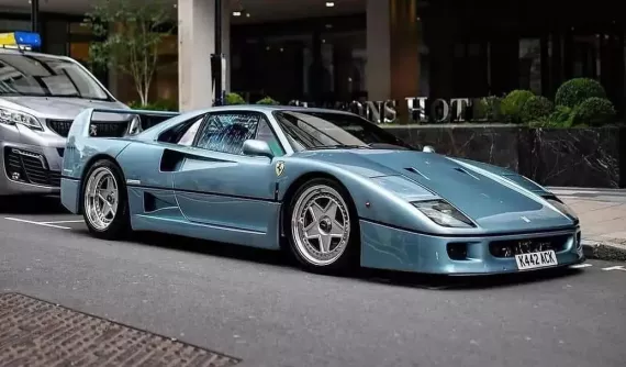 Ferrari có thể hồi sinh F40 như một siêu xe Icona mới, chung mâm Monza SP hay Daytona SP3