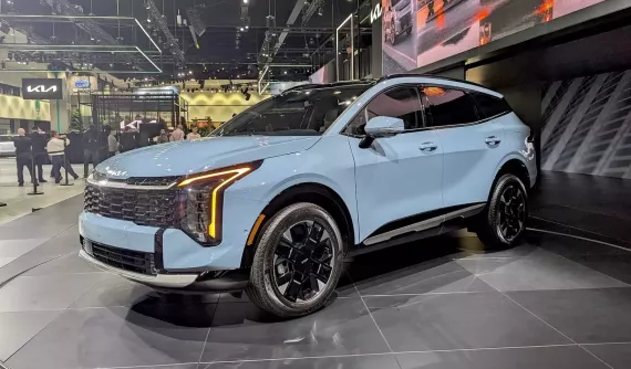 Kia Sportage 2025 ra mắt thị trường quốc tế với động cơ mạnh hơn, chờ ngày bán ở Việt Nam