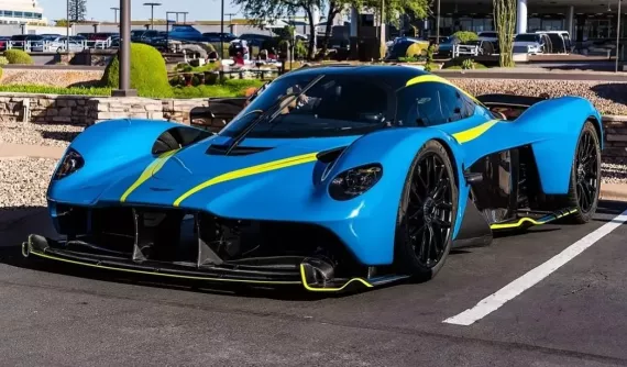 Aston Martin Valkyrie phá vỡ kỷ lục vòng đua Silverstone chỉ với 10 giây