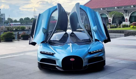 Bugatti Tourbillon mạnh đến 1.800 ps, giá chưa thuế 4,2 triệu đô la lần đầu ra mắt tại Đông Nam Á