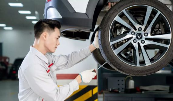 VinFast trở thành hãng xe có số lượng xưởng dịch vụ nhiều nhất Việt Nam