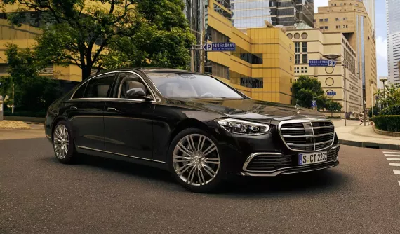 Loạt xe sang Mercedes-Benz được ưu đãi với giá trị lên đến 300 triệu đồng