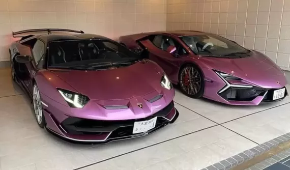 Cặp đôi siêu xe Lamborghini bài trùng của đại gia Nhật Bản