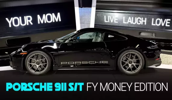 Đây là chủ sở hữu Porsche 911 S/T hài hước nhất: Bậc cửa khắc "cuộc sống, cười, yêu và mẹ của bạn”