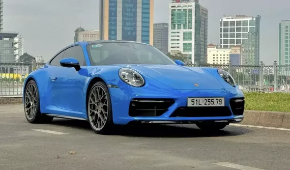 Rao bán Porsche 911 Carrera 4S "lướt" rẻ hơn 4 tỷ đồng so với lúc mua mới, người bán nhanh chóng có cọc