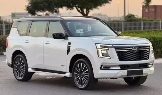 Đại lý Việt nhận cọc cho Nissan Patrol, giá dự kiến khoảng 4 tỷ đồng, phả hơi nóng lên Toyota Land Cruiser