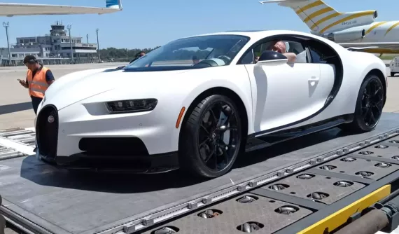 Thực hư tin đồn siêu phẩm Bugatti Chiron của đại gia tiền ảo đang trên đường về Việt Nam