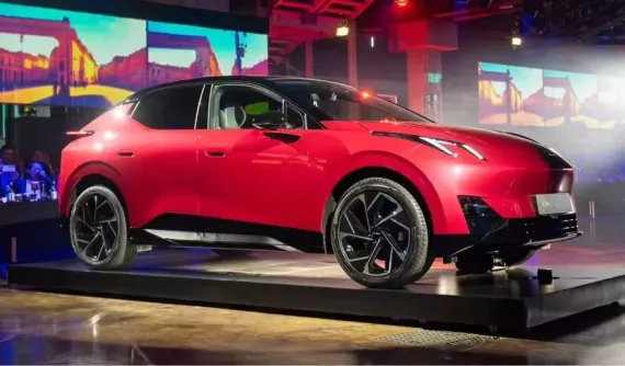 SUV điện Lynk & Co 02 ra mắt tại hàng xóm của Việt Nam dưới tên gọi Z20, giá khởi điểm từ 455 triệu đồng