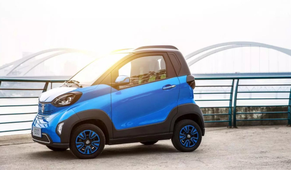 Ô tô điện Baojun E100 sắp được bán tại Việt Nam với giá kèm pin chưa đến 150 triệu đồng, chạy 200 km/lần sạc