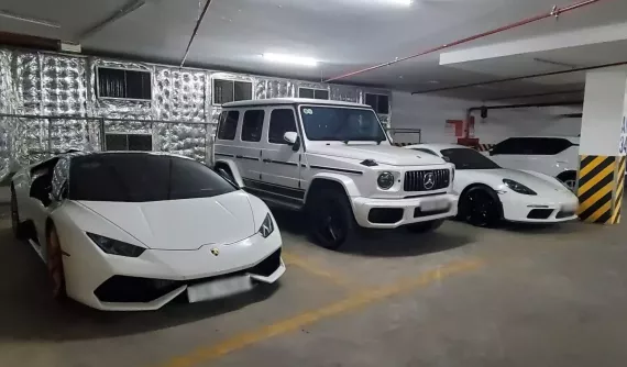 Dân chơi tài chính sở hữu dàn siêu xe đẳng cấp ở Vũng Tàu