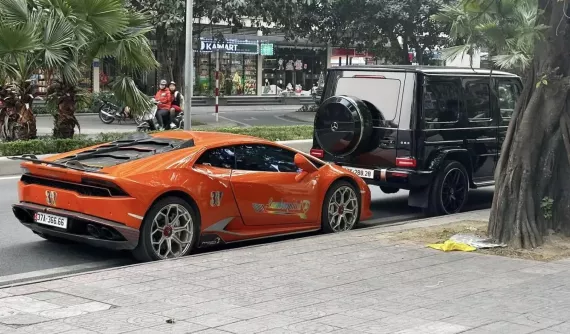 "Đại gia đồng nát" Nghệ An mang siêu xe Lamborghini Huracan biển tứ quý lên Hà Nội dạo chơi