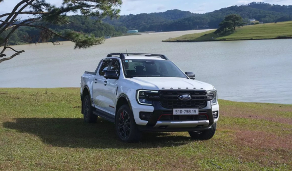Ford bán hơn 42.000 xe cho người Việt trong năm 2024, Ranger, Everest và Territory đều lập kỷ lục