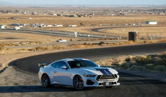 Shelby GT350 2025 trở lại với công suất lên tới 810 mã lực