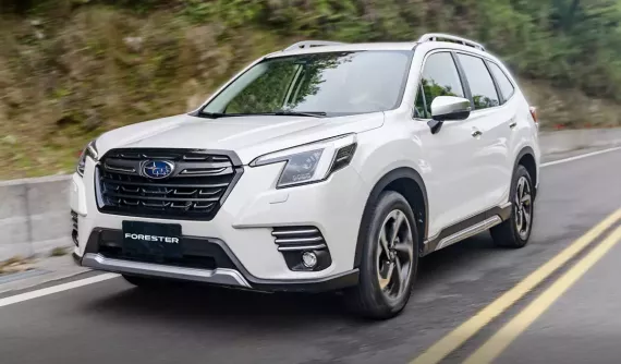 Subaru Forester tiếp tục được khuyến mãi đến 220 triệu đồng, giá khởi điểm chỉ còn 819 triệu