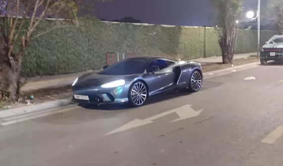 Siêu xe McLaren GT đầu tiên về nước tìm thấy bến đỗ mới sau gần 2 năm rao bán từ Nam ra Trung