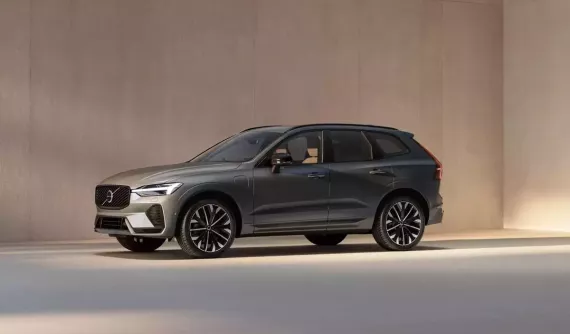 Volvo XC60 được bổ sung phiên bản nâng cấp sau gần 9 năm bán trên thị trường