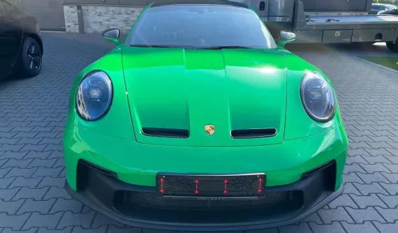Siêu xe đua đường phố Porsche 911 GT3 mới tinh được chào bán gần 10 tỷ đồng