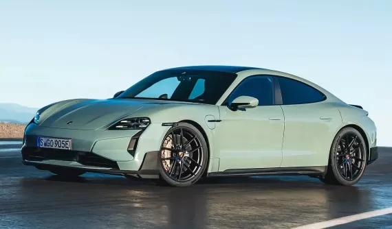 Giá cao và công nghệ lỗi thời đang giết chết doanh số của Porsche tại Trung Quốc