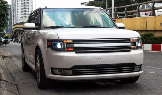 Ford Flex 2014: Xe Mỹ đã "tuyệt chủng", thiết kế độc đáo, giá 1,4 tỷ