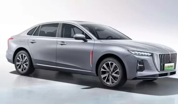 Cận cảnh Hongqi H5 PHEV đầy đẹp mắt: Đối thủ mới của Honda Accord và Toyota Camry sẽ ra mắt vào tháng sau