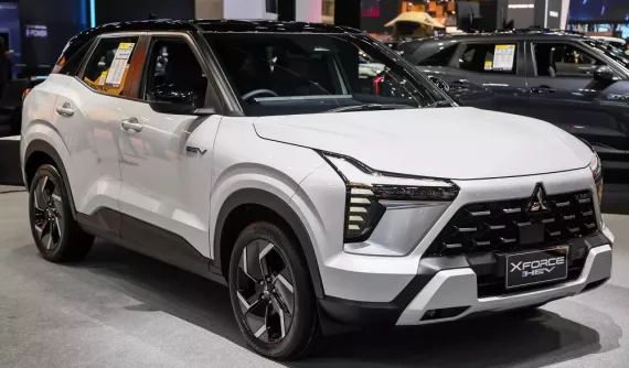 Ngắm hình ảnh "bằng xương, bằng thịt" của Mitsubishi Xforce HEV - SUV cỡ B chỉ "ăn" 4,1 lít xăng/100 km