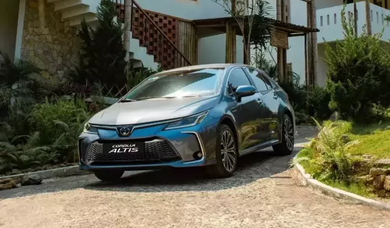 Doanh số sedan hạng C tháng 3/2025: Ba mẫu xe bán dưới 100 chiếc