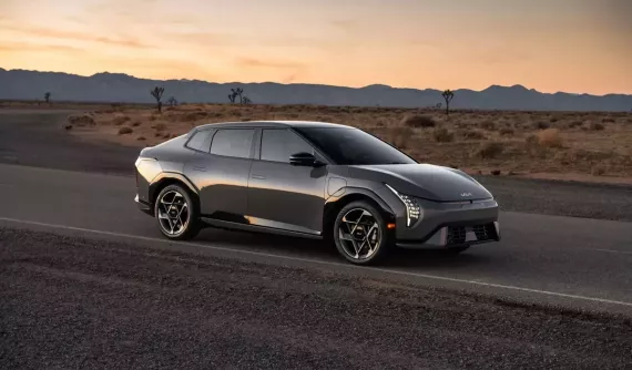 Kia EV4 - "món lạ" cho thị trường ô tô điện