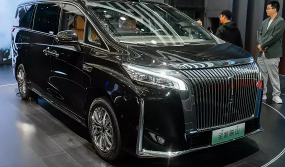 MPV cỡ lớn Wey 80 đã có mặt ở Việt Nam được bổ sung phiên bản kéo dài, cạnh tranh Lexus LM