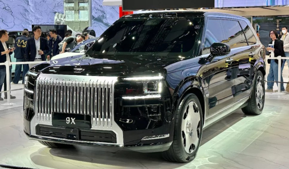 Các hãng xe Trung Quốc ồ ạt ra mắt xe hybrid với phạm vi hoạt động dài hơn để chiều khách