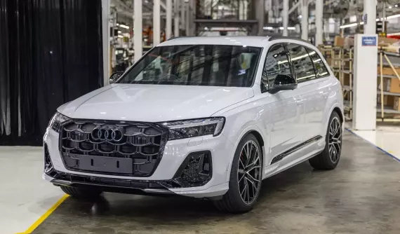 SUV hạng sang Audi Q7 tại Việt Nam có thể giảm giá mạnh nhờ điều này