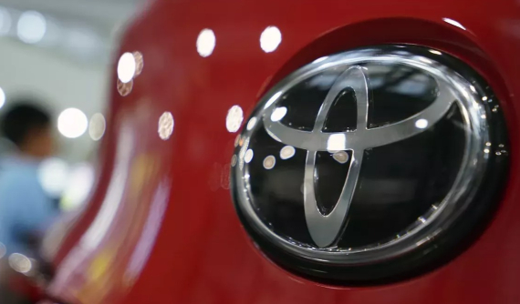 Toyota dự báo lợi nhuận ròng giảm 35%, thuế quan của Trump là nguyên nhân chính