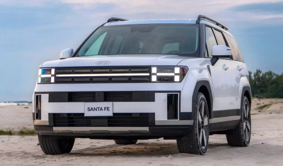 Hyundai Santa Fe được giảm giá kỷ lục tại đại lý, lên đến 200 triệu đồng