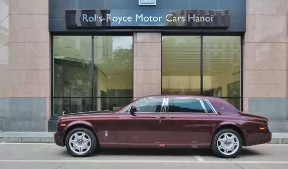 Người đầu tiên đưa thương hiệu xe Rolls-Royce về Việt Nam tiết lộ lỗ nặng trong 7 năm phân phối, bán được 20 hơn xe